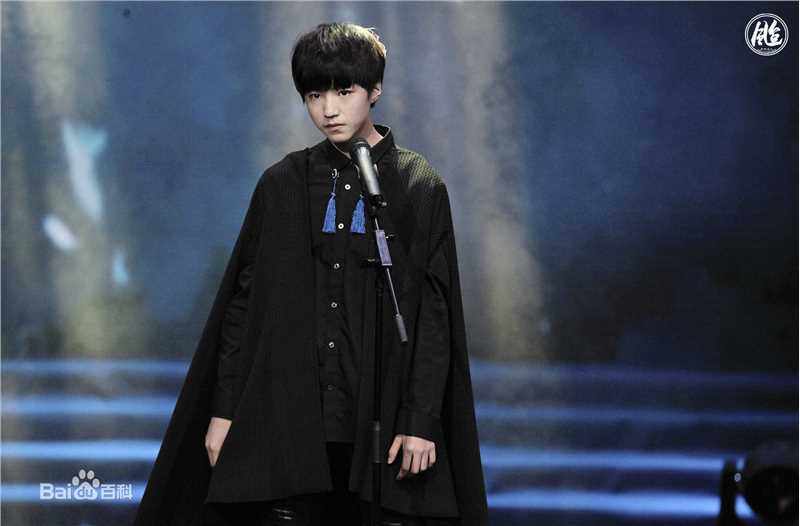 王俊凯(Karry)十六岁生日会前后照片