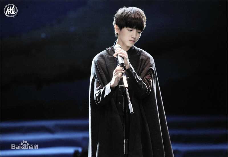 王俊凯(Karry)十六岁生日会前后照片