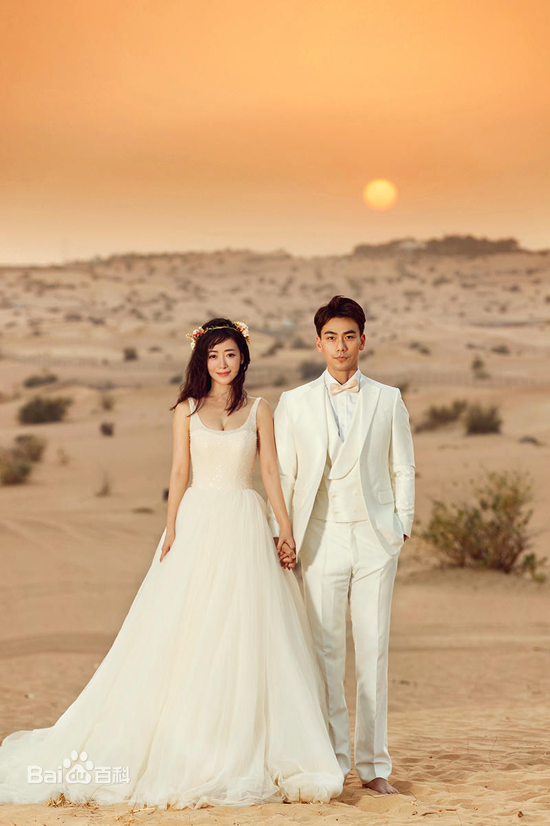 陈紫函(Emily)婚纱照前后照片