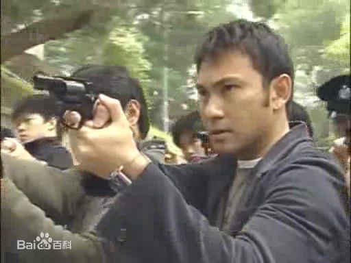 高清林文龙(Frankie Lam)在出演《陀枪师姐4》中的图集