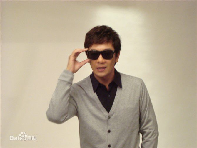 陈浩民(Benny Chan)眼镜产品代言照图片图册