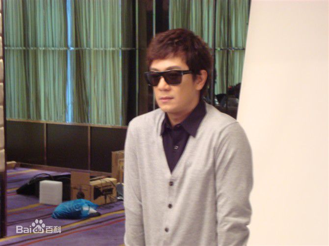 陈浩民(Benny Chan)眼镜产品代言照图片图册