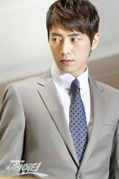 精选李浚赫(Lee Jun Hyuk、イ ジュンヒョク)精彩图册