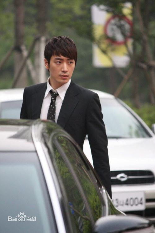 精选李浚赫(Lee Jun Hyuk、イ ジュンヒョク)精彩图册