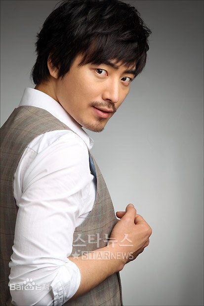 精选李浚赫(Lee Jun Hyuk、イ ジュンヒョク)精彩图册