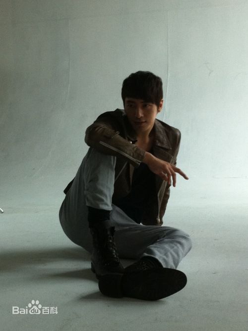 精选李浚赫(Lee Jun Hyuk、イ ジュンヒョク)李俊赫精彩图册