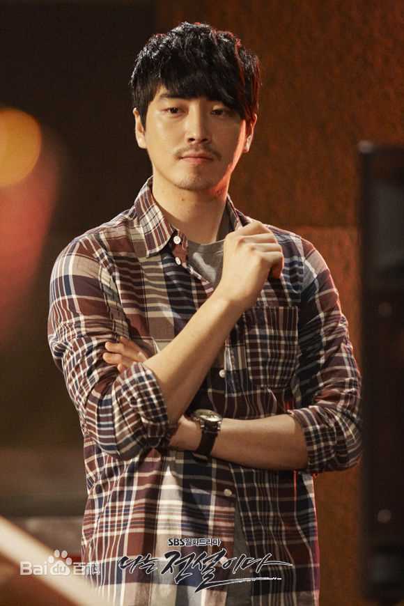 精选李浚赫(Lee Jun Hyuk、イ ジュンヒョク)李俊赫精彩图册