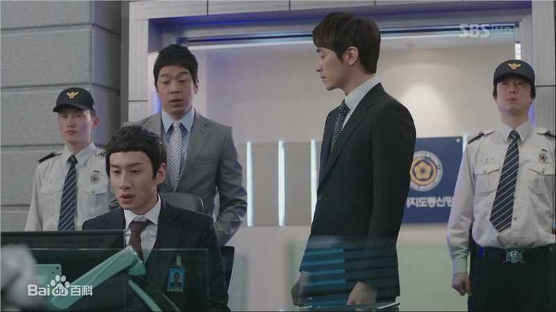 精选李浚赫(Lee Jun Hyuk、イ ジュンヒョク)李俊赫精彩图册