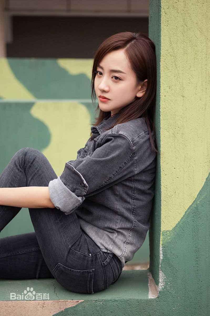 杨蓉(Yang Rong)生日会性感图片图集