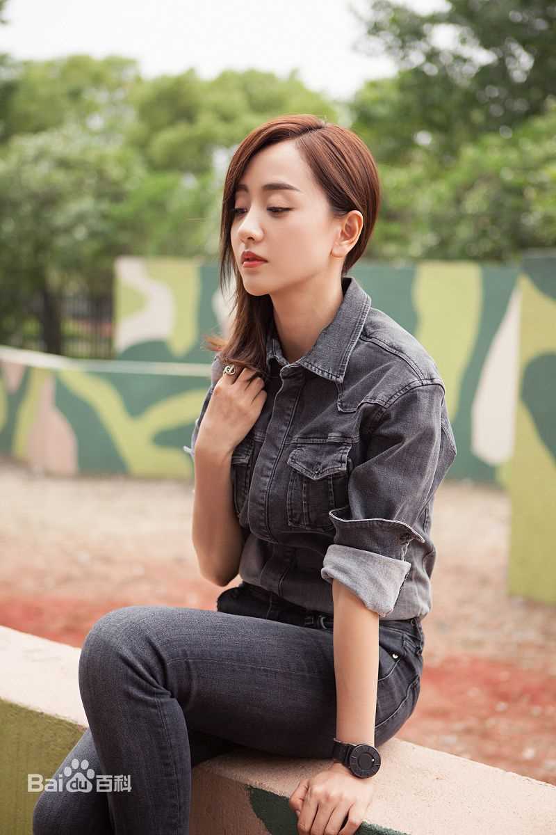 杨蓉(Yang Rong)生日会性感图片图集