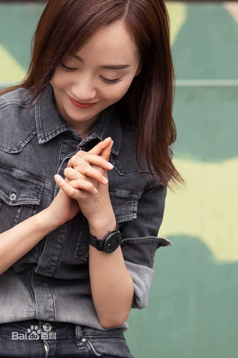 杨蓉(Yang Rong)生日会性感图片图集