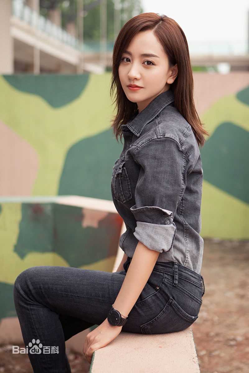 杨蓉(Yang Rong)生日会性感图片图集