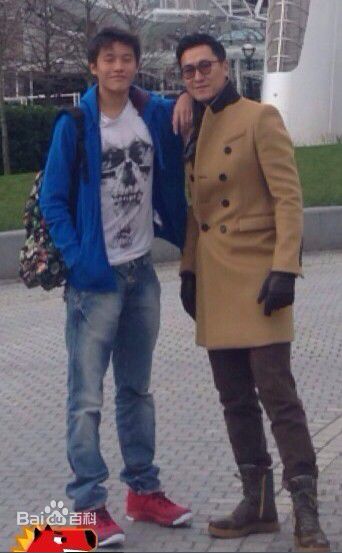 马德钟(Joe, Ma Tak Chung)和家人素颜照相册