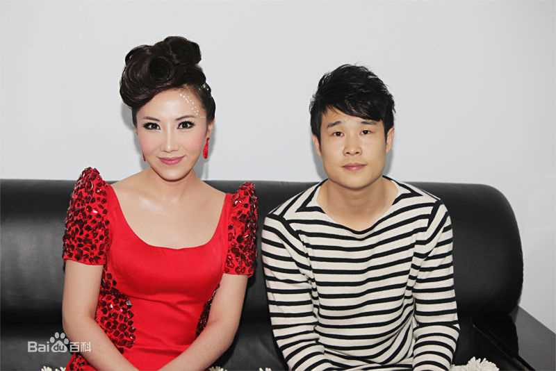 沈鹤(Shen He)情系辽阳大型演唱会生活照