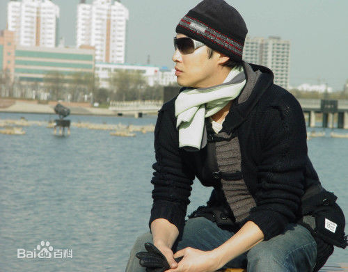 谭耀文(Patrick Tam)生活照素颜照相册