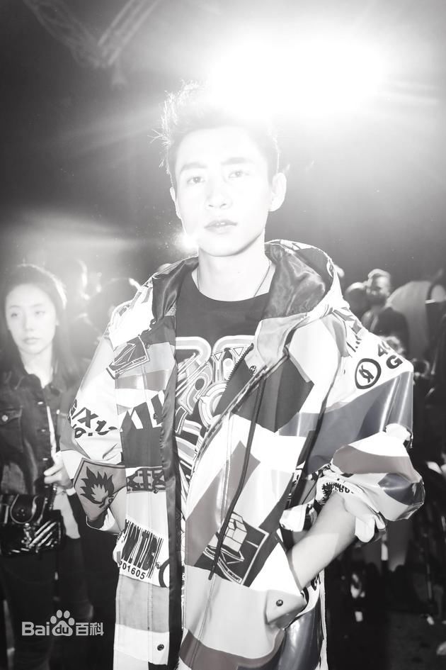 魏晨(Vision Wei)伦敦街拍生活照相册