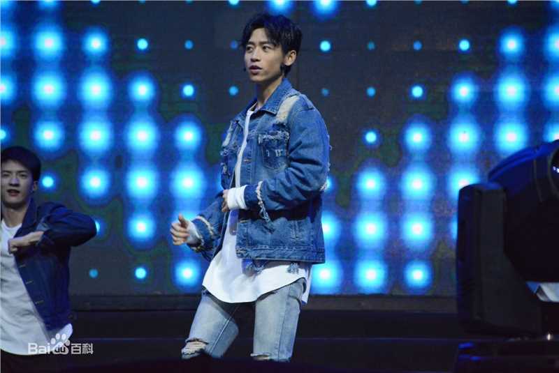 魏晨(Vision Wei)2016劲歌王音乐盛典壁纸壁纸