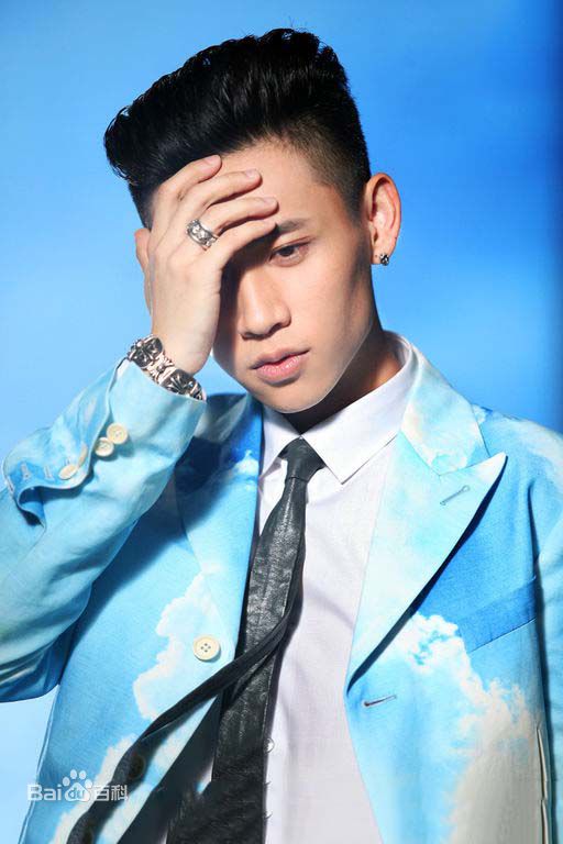 魏晨(Vision Wei)在2013专辑《登”封“造极》中的