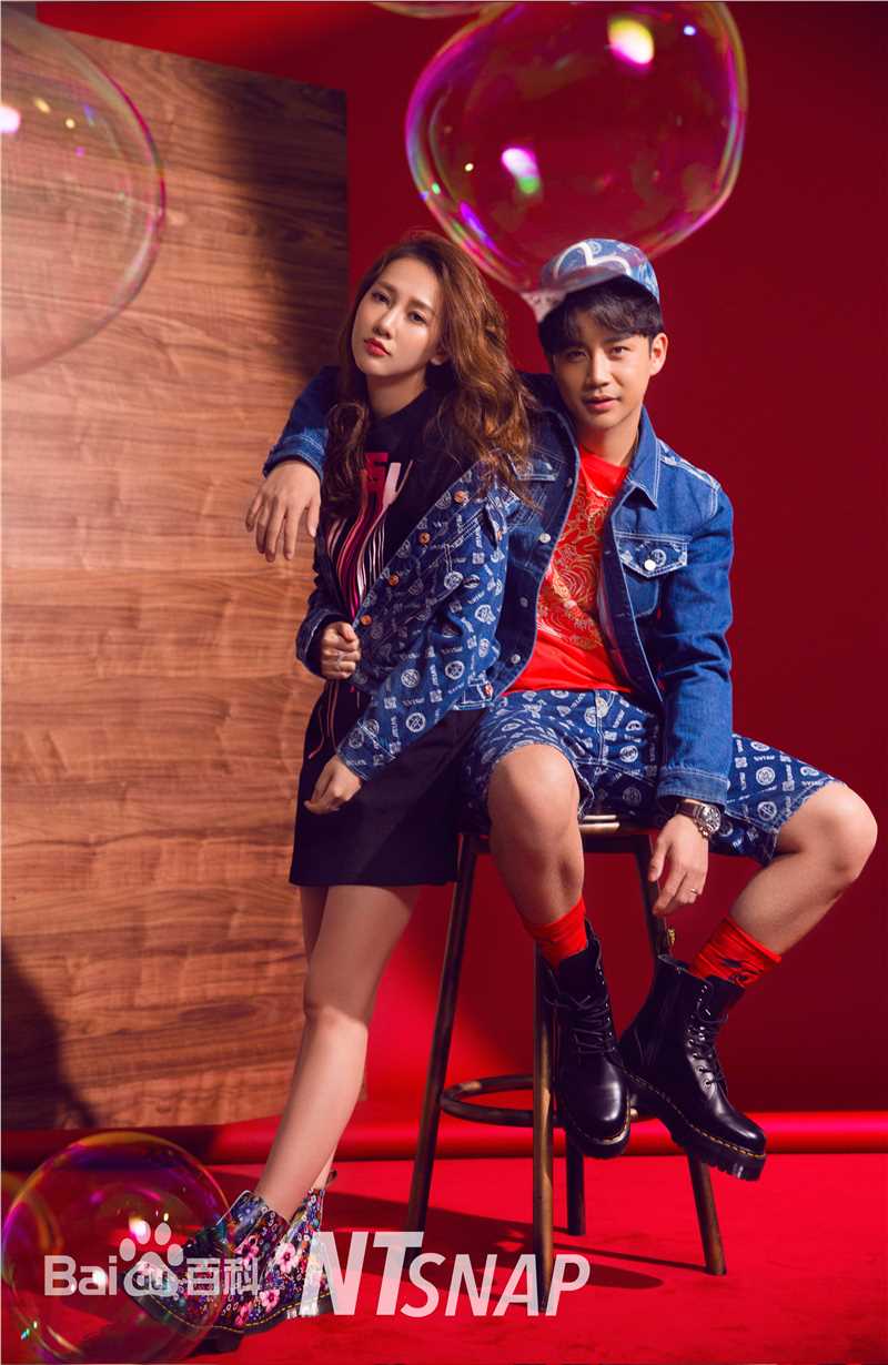 最新李茂(Caesar)在、弦子《NTsnap》情侣时尚大片中的壁纸