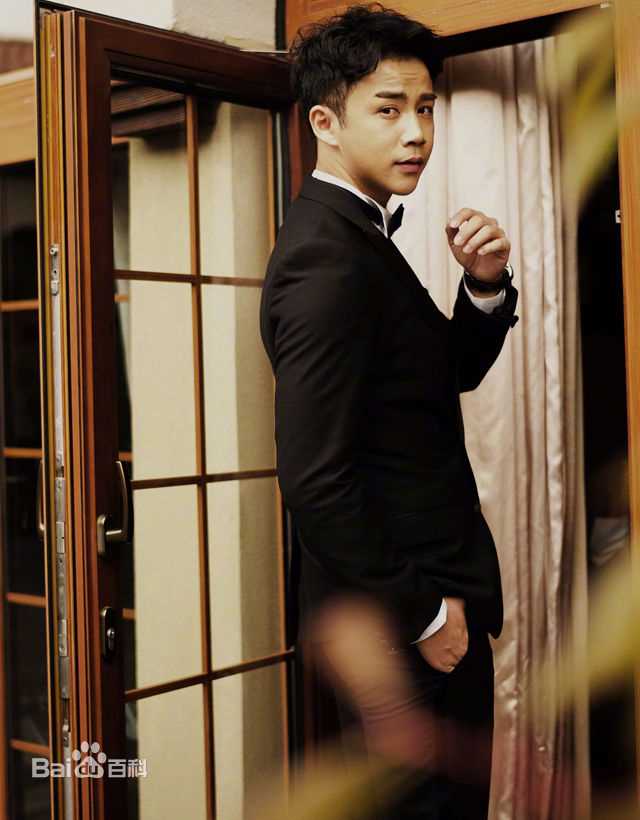 最新李茂(Caesar)性感图片