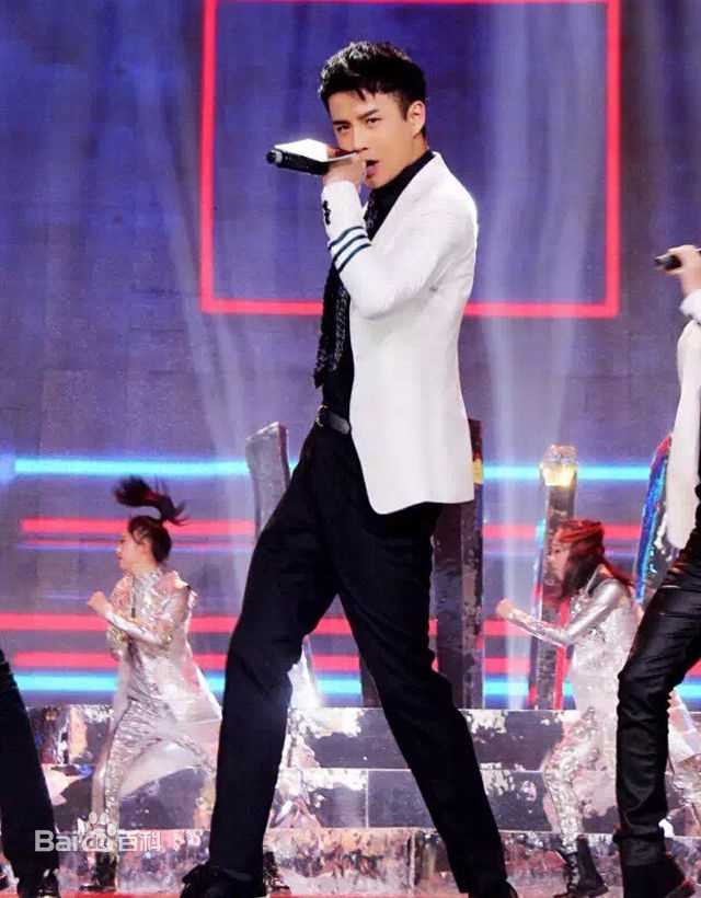 最新李茂(Caesar)性感图片