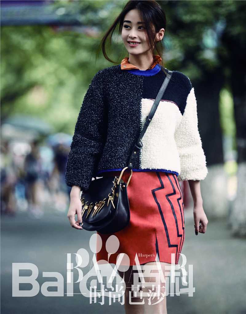 颖儿《时尚芭莎》图册