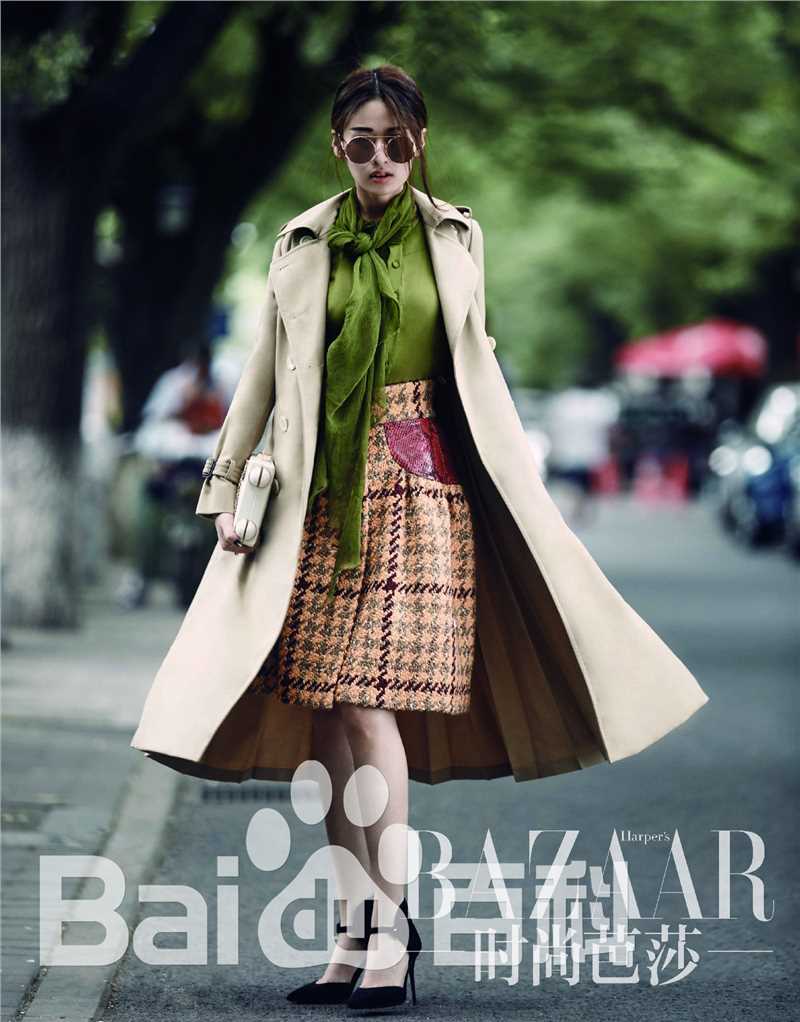 颖儿《时尚芭莎》图册