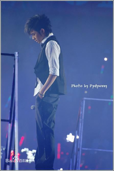 俞灏明(Ham)时光荏苒壁纸壁纸