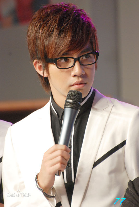 俞灏明(Ham)时光荏苒壁纸壁纸