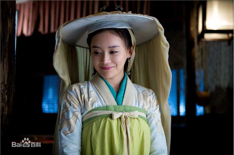 袁姗姗(Mabel Yuan)在《笑傲江湖》任盈盈中的