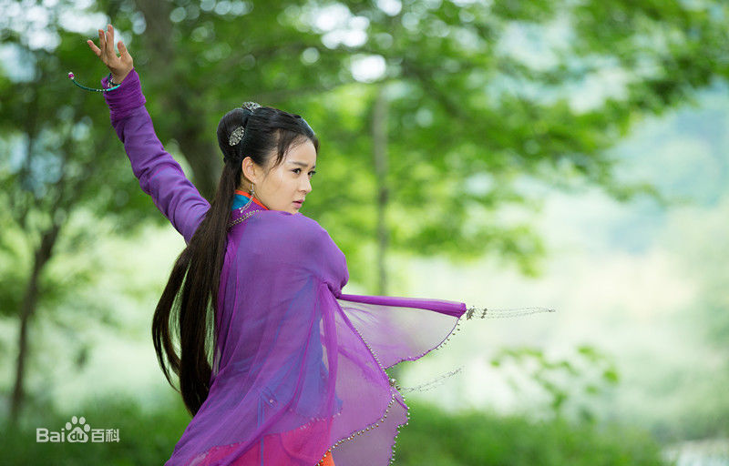 袁姗姗(Mabel Yuan)在《笑傲江湖》任盈盈中的