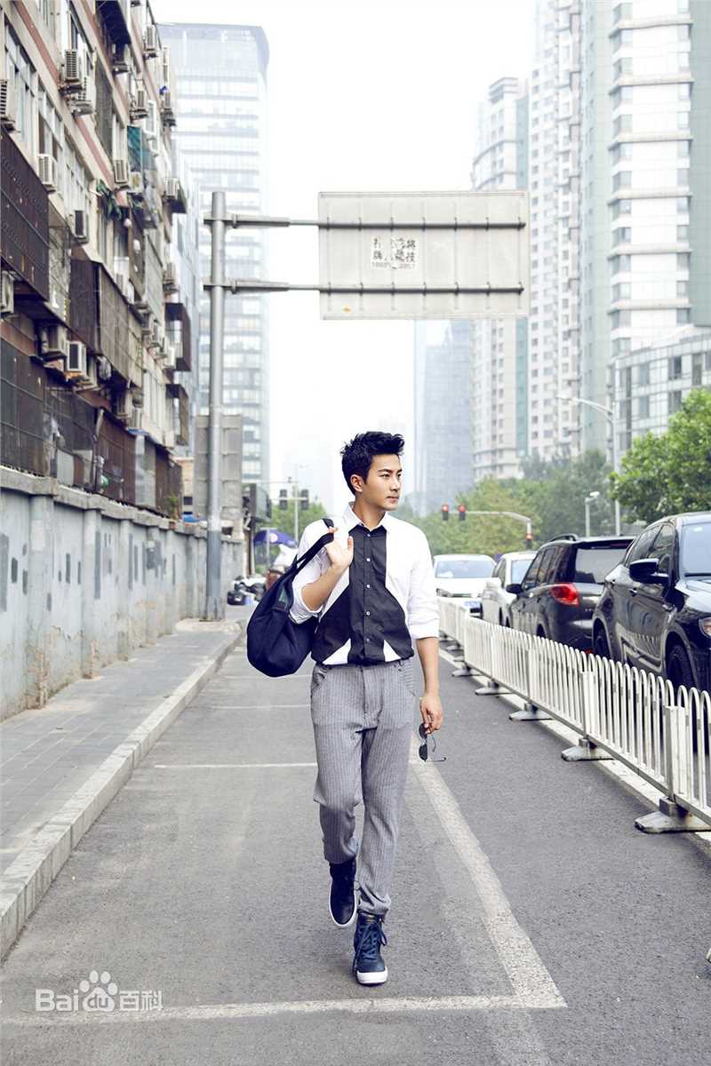 刘恺威(Hawick Lau,Lau Hoi Wai)我们的街拍时刻图片图集