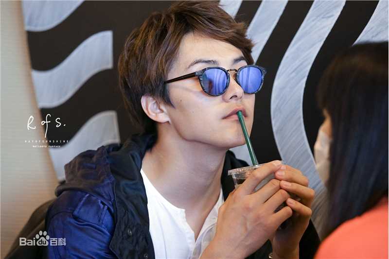 马天宇(Ray Ma)机场照1生活照