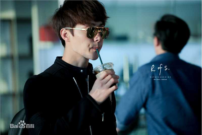 马天宇(Ray Ma)机场照1生活照