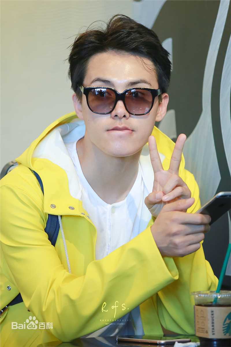 马天宇(Ray Ma)机场照1生活照