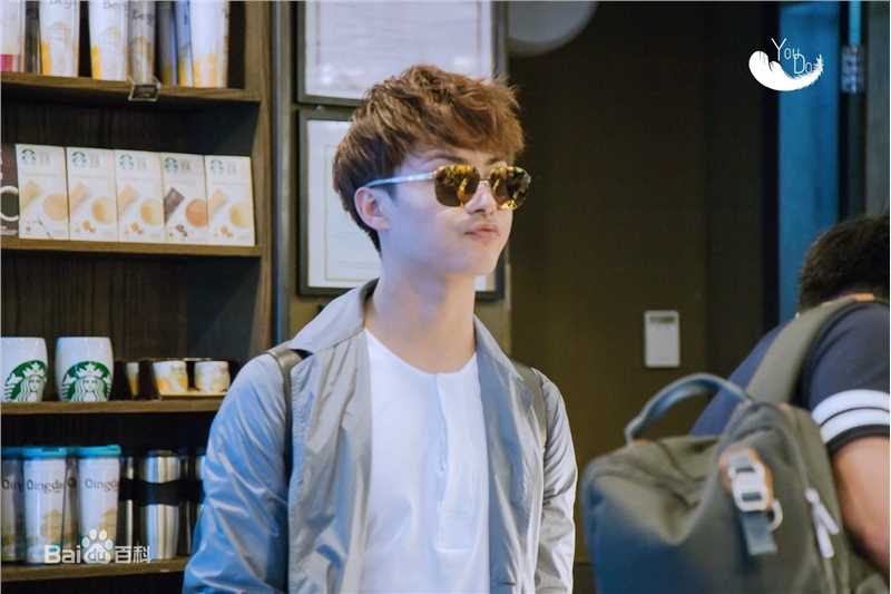 马天宇(Ray Ma)机场照1生活照