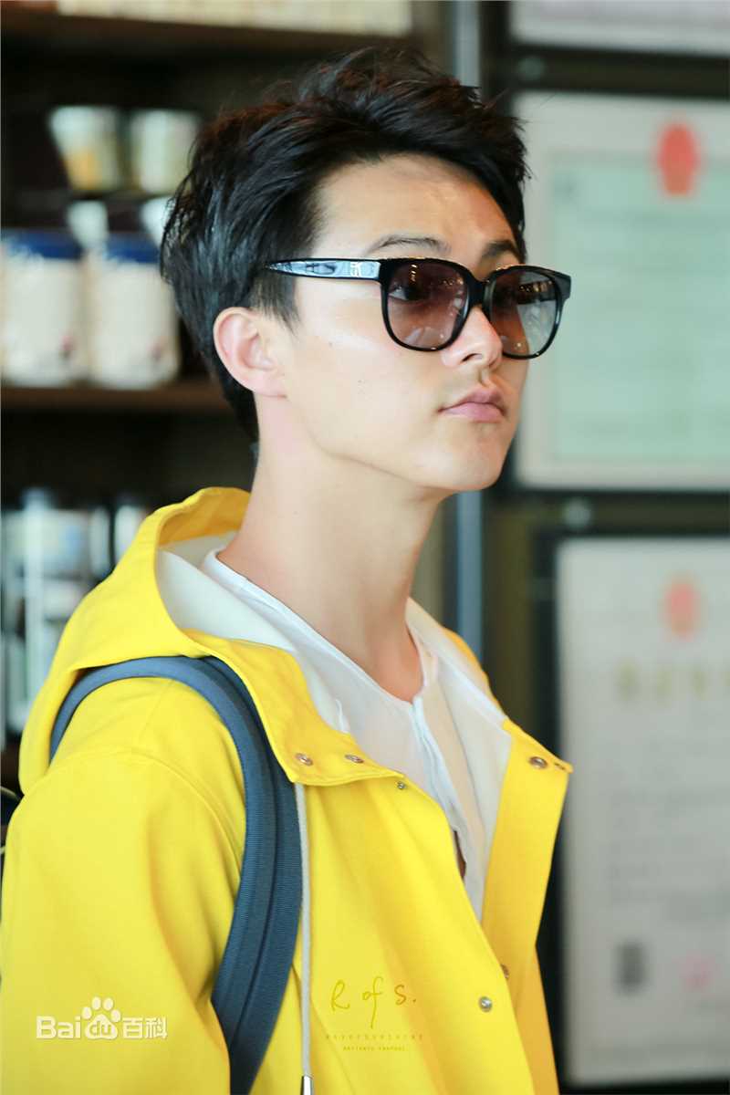 马天宇(Ray Ma)机场照1生活照