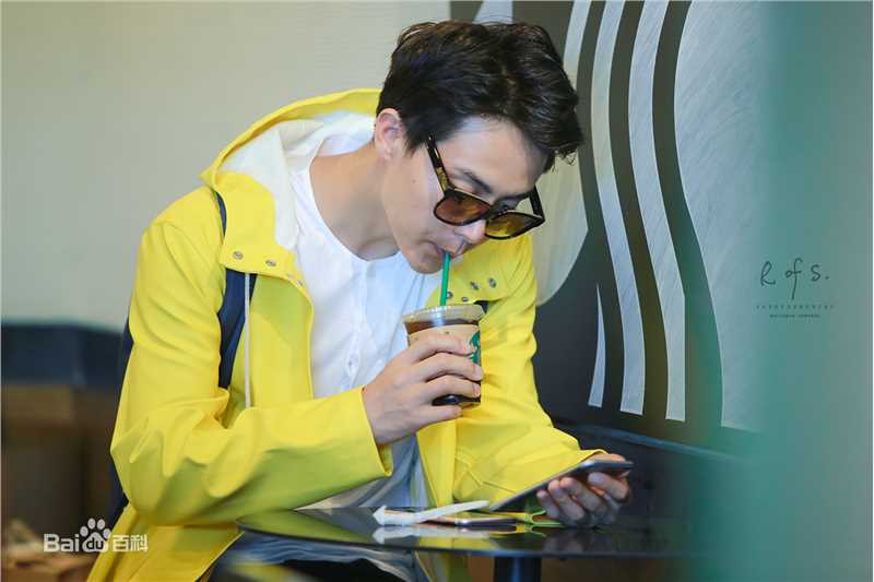 马天宇(Ray Ma)机场照1生活照