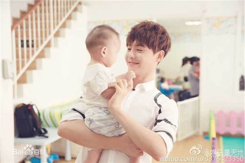 马天宇(Ray Ma)爱佑未来番茄星公益生活照