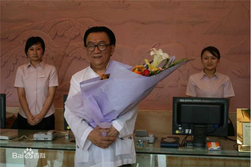侯耀华(Hou Yaohua)在各类活动中素颜照相册