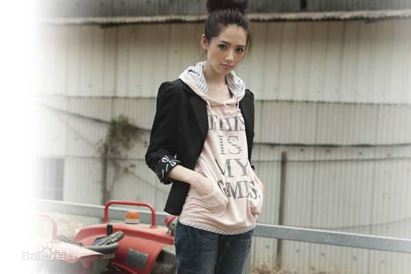 郭碧婷(Bea Hayden)早年美图前后照片