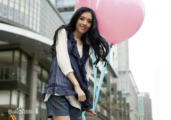 郭碧婷(Bea Hayden)早年美图前后照片