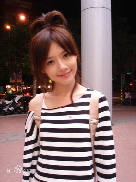 郭碧婷(Bea Hayden)早年美图前后照片