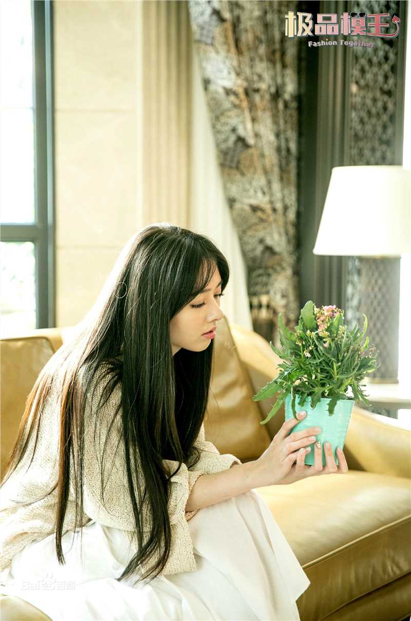 郭碧婷(Bea Hayden)演艺美图图册