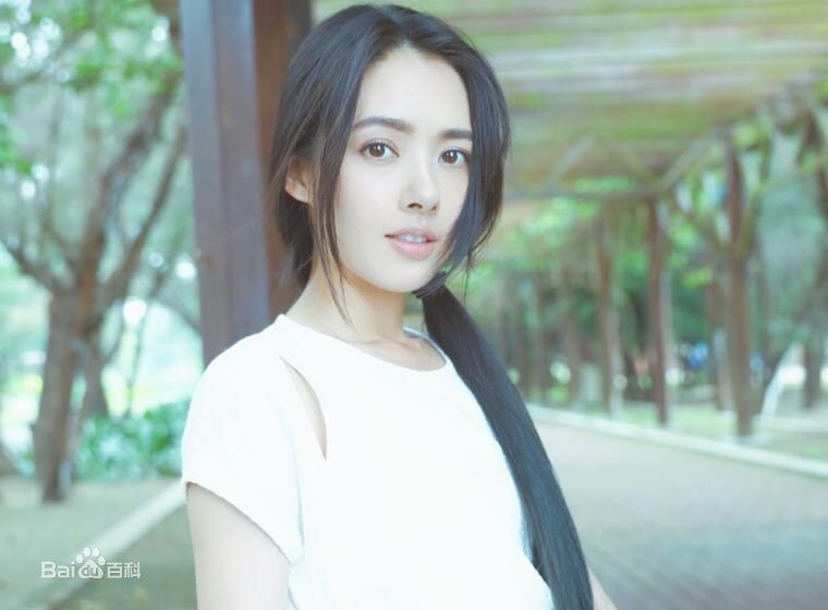 郭碧婷(Bea Hayden)演艺美图图册