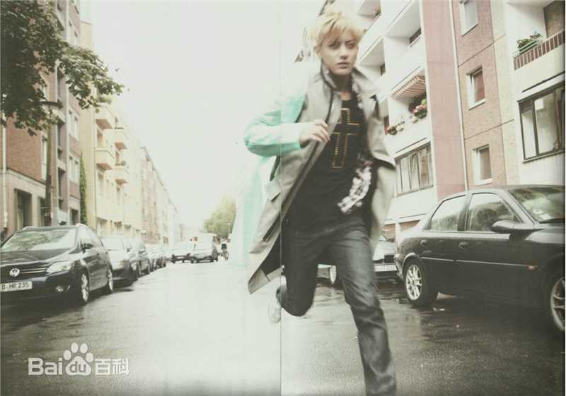 黄子韬(Z.TAO、 、タオ)官方图片前后照片