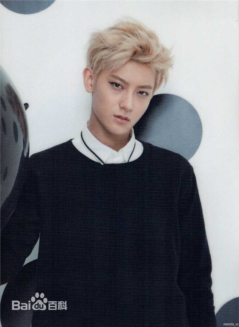 黄子韬(Z.TAO、 、タオ)官方图片前后照片