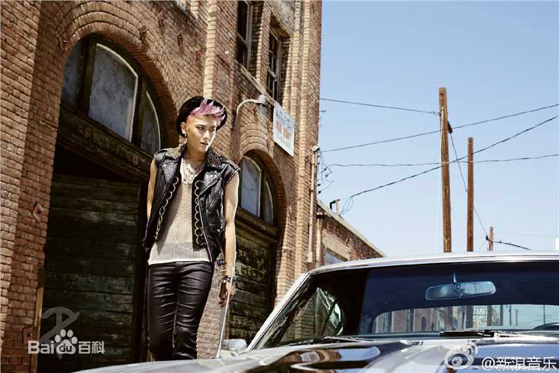 黄子韬(Z.TAO、 、タオ)官方图片前后照片