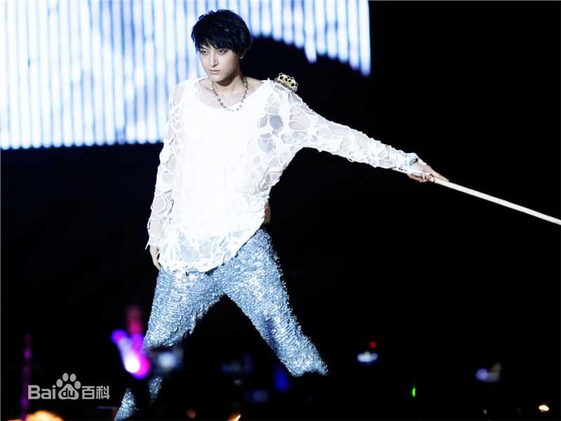 黄子韬(Z.TAO、 、タオ)功夫小子性感图片图集