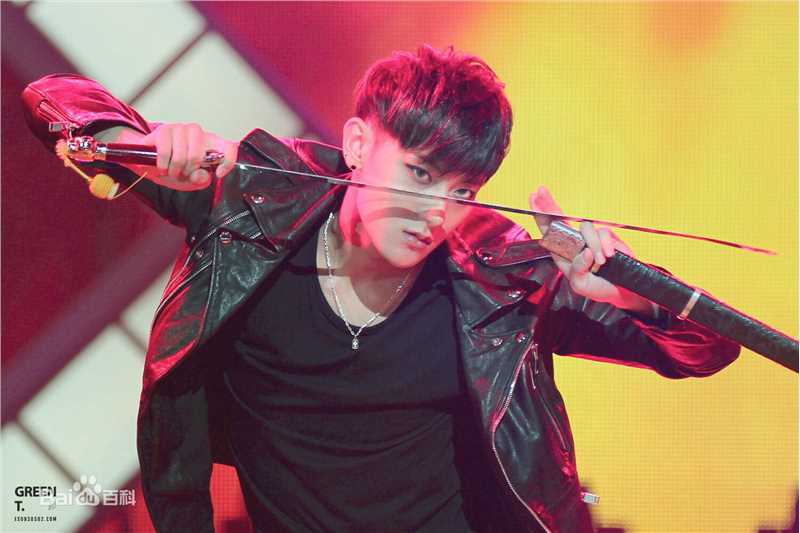 黄子韬(Z.TAO、 、タオ)功夫小子性感图片图集